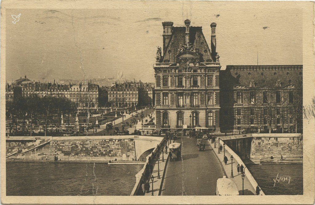 Z - YVON 9 - Paris - Le Pont Royal, le Pavillon de Flore et le Jardin des Tuileries.jpg