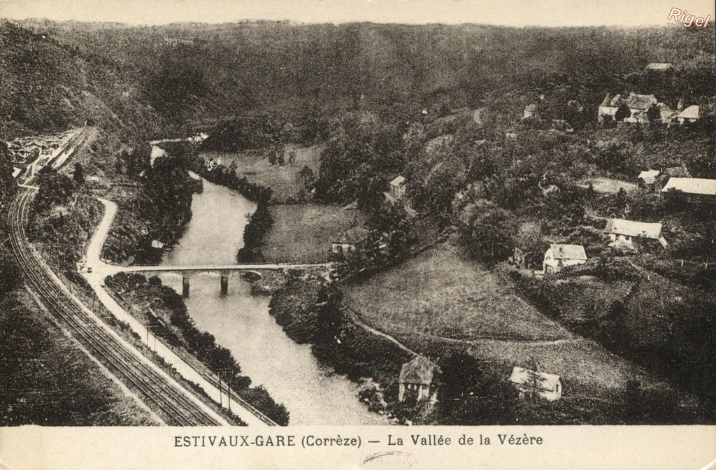 19-Estivaux-Gare - La Valée de la Vézère.jpg