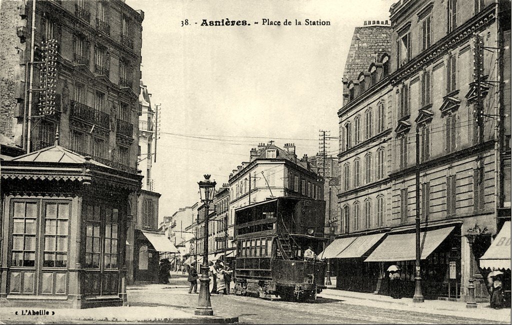 Asnières-tram 92.jpg