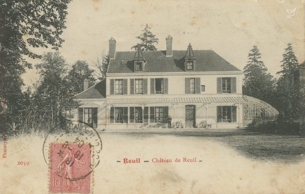 Z - Reuil - Le Chateau.jpg