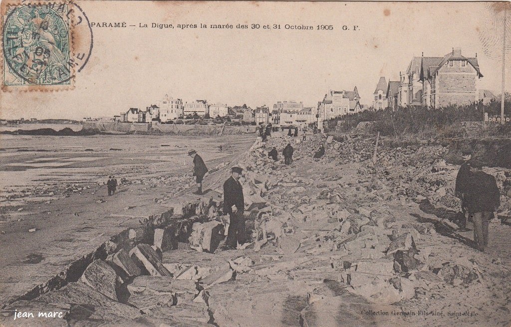 Paramé - La Digue après la marée des 30 et 31 octobre 1905.jpg