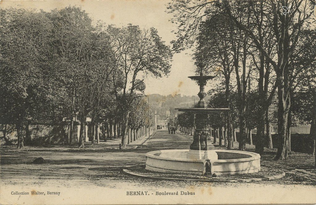 Z - BERNAY - Boulevard Dubus - Coll; Walter.jpg