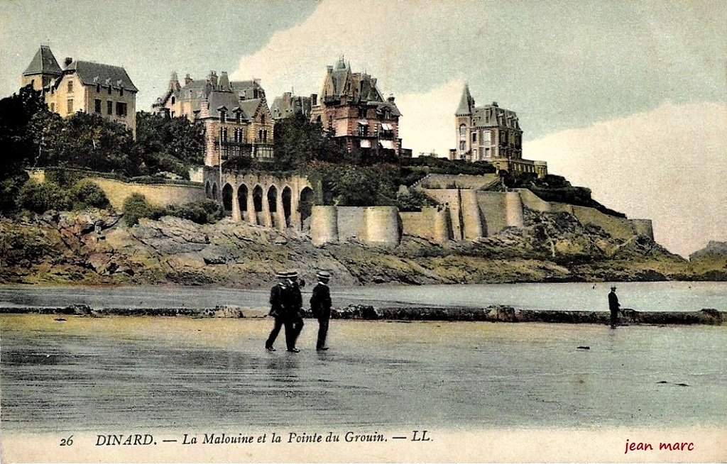Dinard - La Malouine et la Pointe du Grouin.jpg