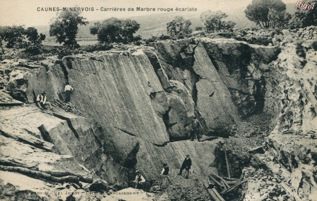 11-Caunes-Minervois - Carrières - Photo Michel Jordy.jpg