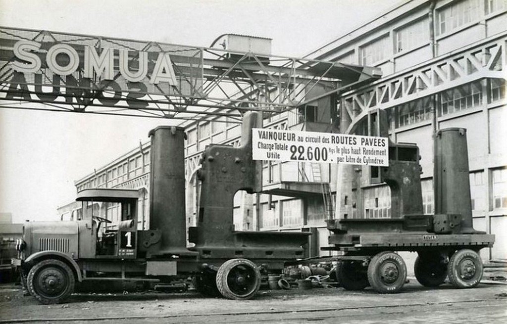 Somua-tracteur-KDB-1930-768x492-900.jpg