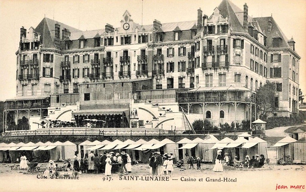 Saint-Lunaire - Casino et Grand Hôtel.jpg