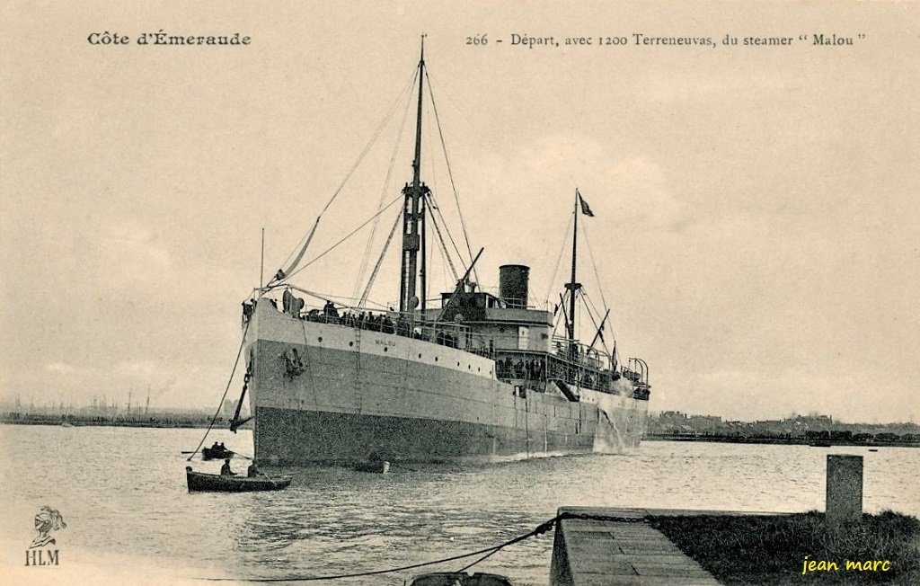 Saint-Malo - Départ, avec 1200 Terreneuvas, du Steamer Malou.jpg