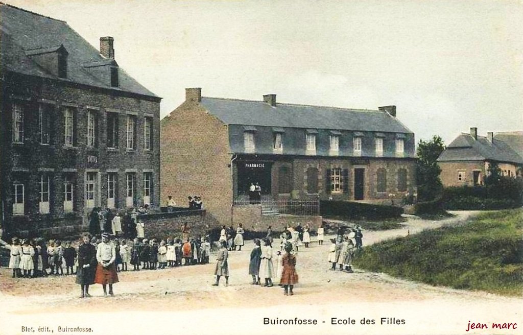 Buironfosse - Ecole des Filles.jpg