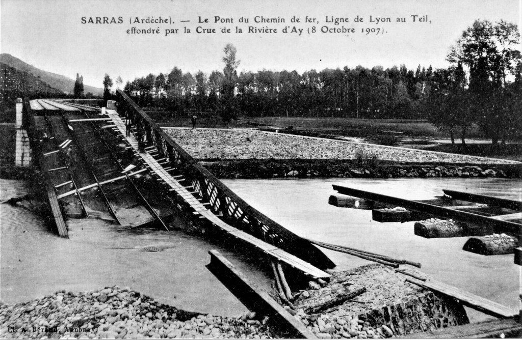 07 - Sarras - Reconstruction du pont (2).jpg