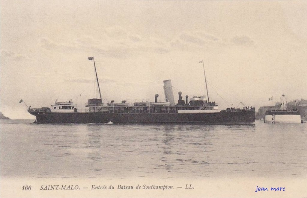 Saint-Malo - Entrée du bateau de Southampton.jpg