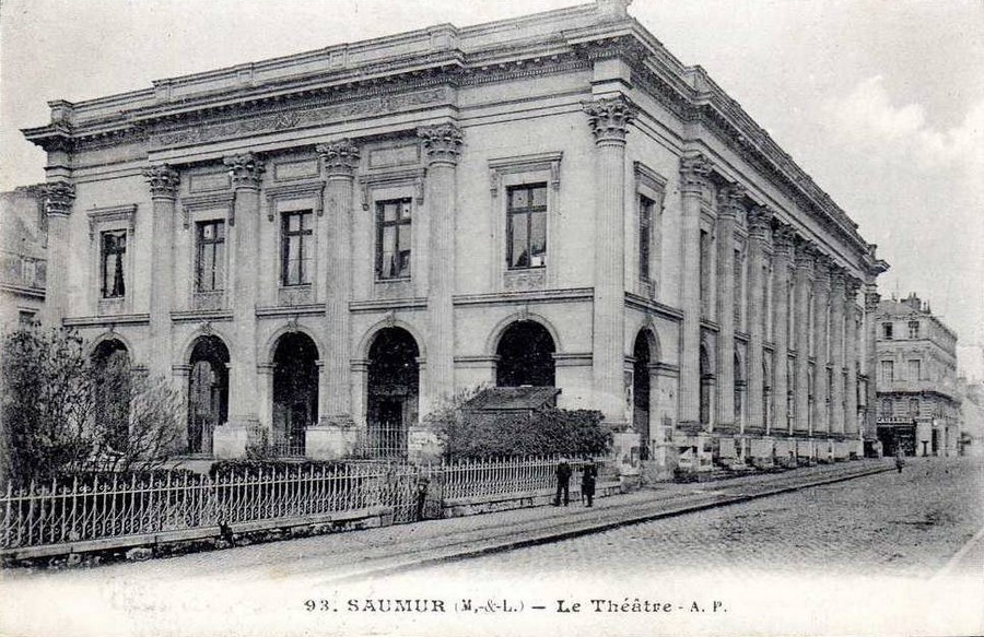 Saumur-Théatre.jpg