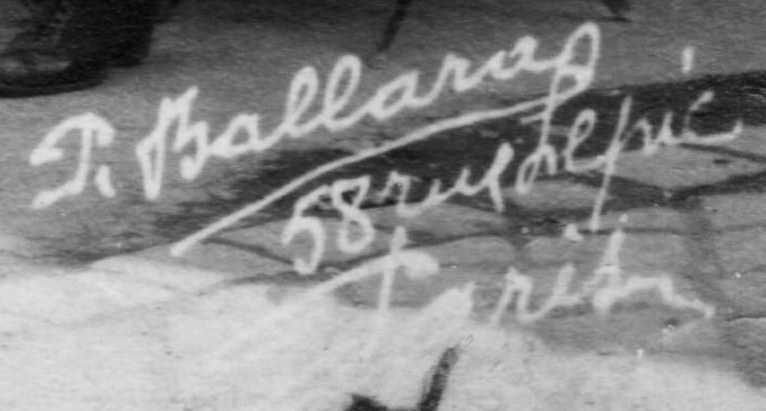 75 Paris restaurant detail.JPG
