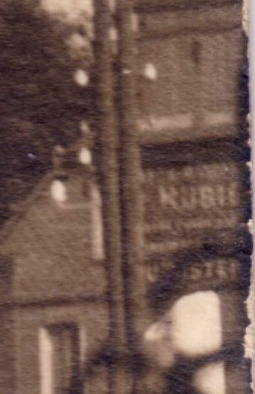 Tombe detail.JPG