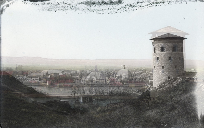 GIVET la tour grégoire-2 copie.jpg