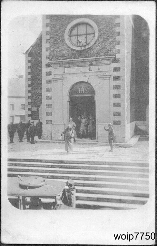 Eglise [].jpg