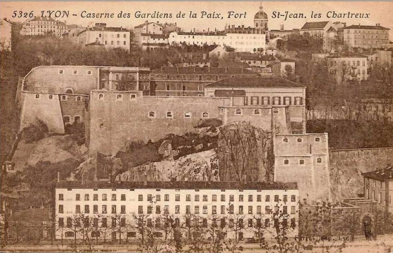 69 LYON Fort St Jean.jpg