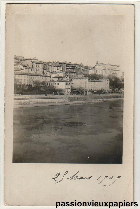 Fleuve eglise [800].JPG