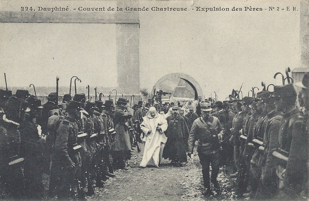 Monastère de la Gde-Chartreuse - Expulsion des Chartreux - CPArama.com