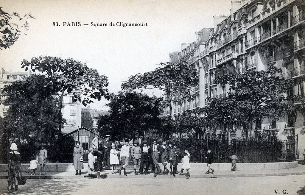 Paris - Square de Clignancourt - CPArama.com