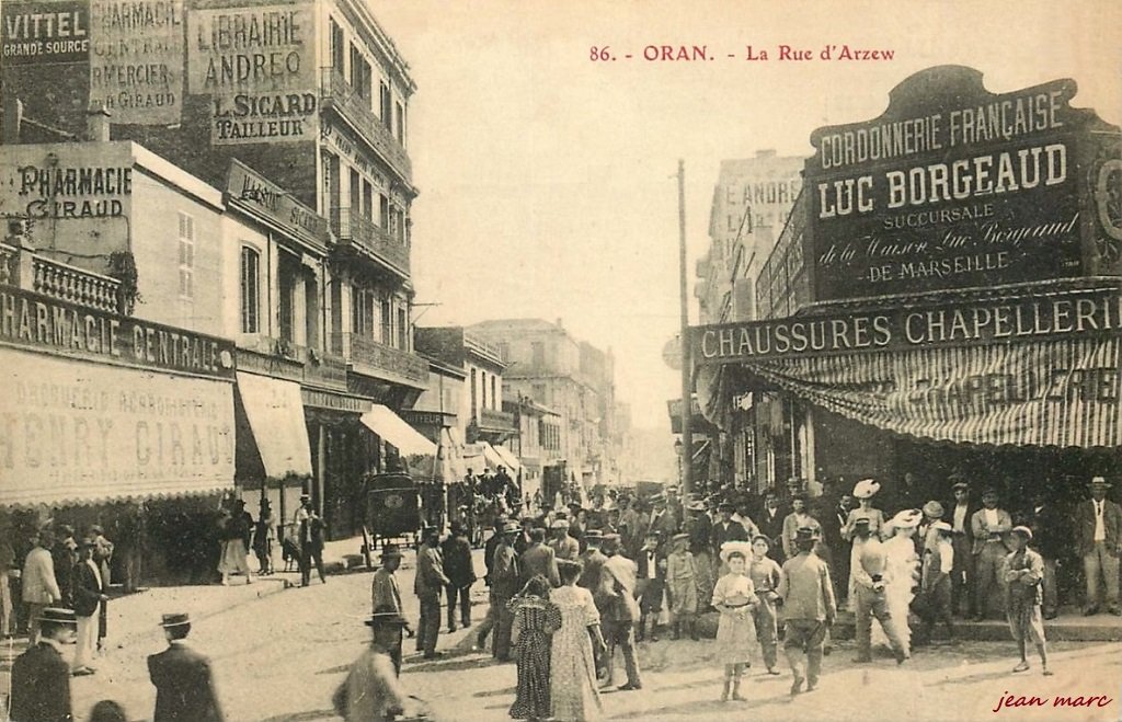 Oran - La rue d'Arzew.jpg
