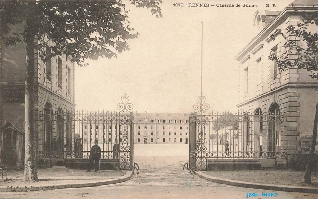 Rennes - Caserne de Guines.jpg