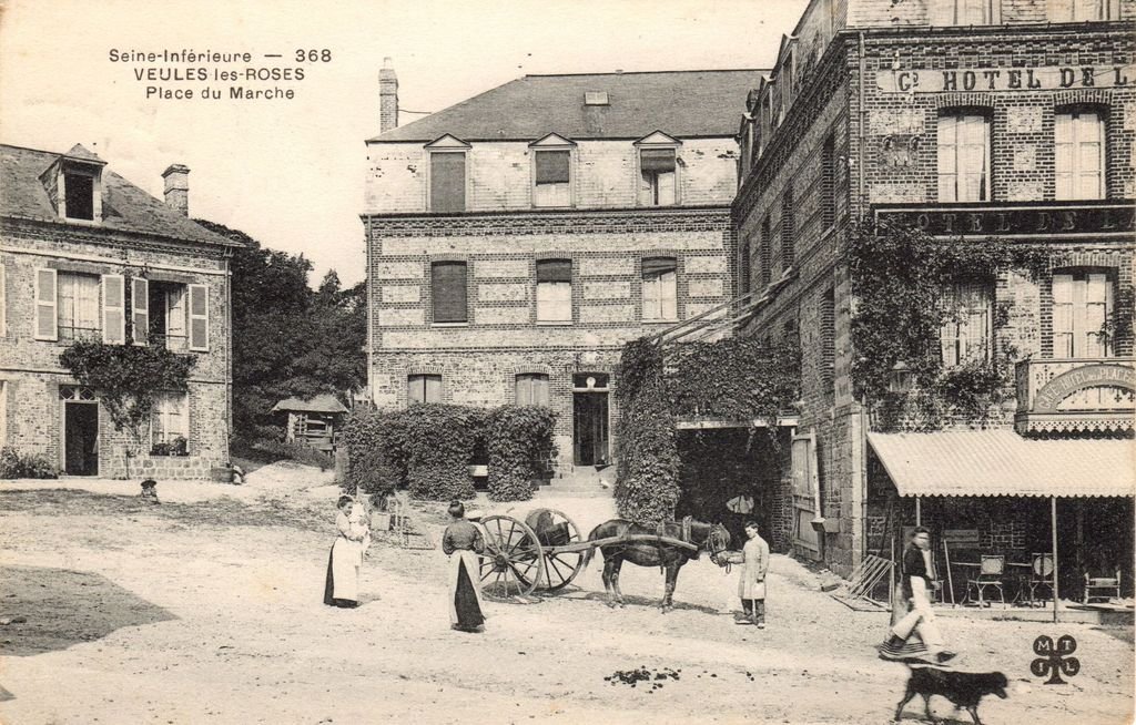 76 - VEULES-LES-ROSES - 368 - Place du Marché - M.T.I.L. - 04-05-25.jpg