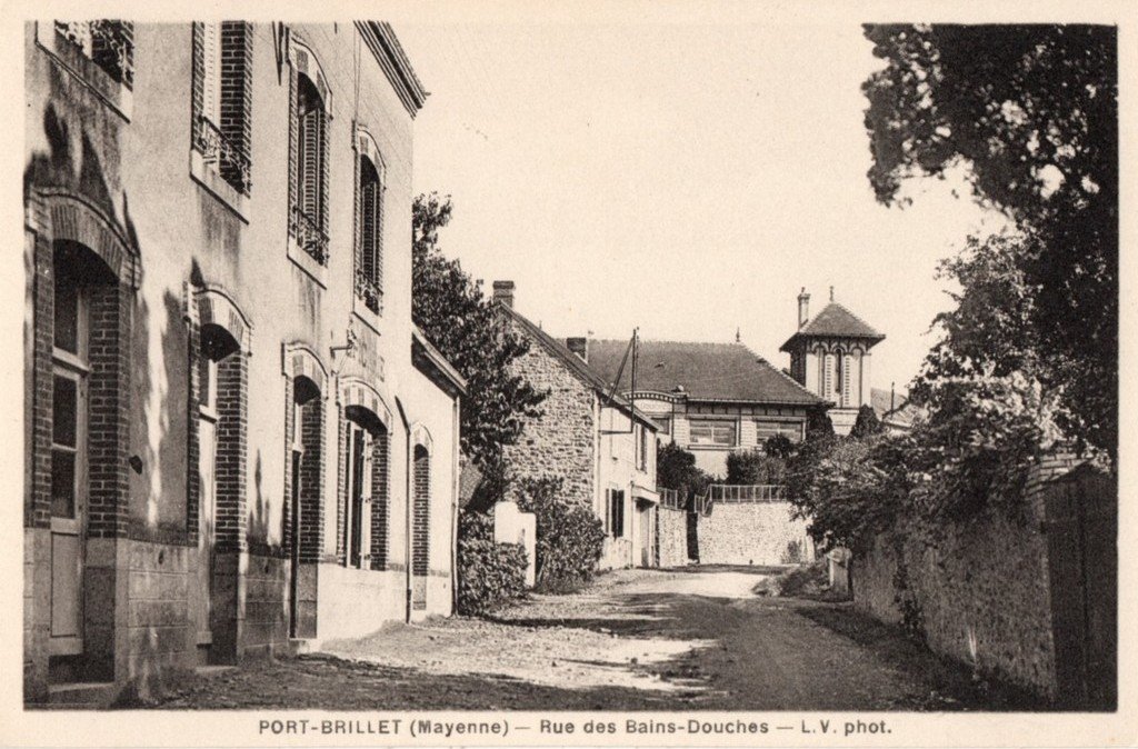 Port Brillet 6.jpg