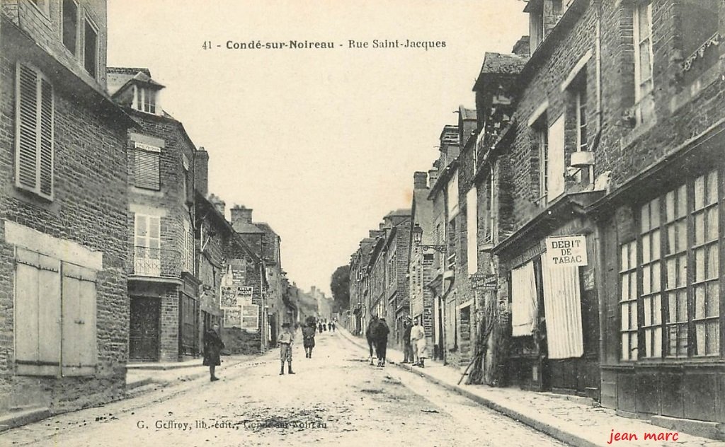 Condé-sur-Noireau - Rue Saint-Jacques.jpg