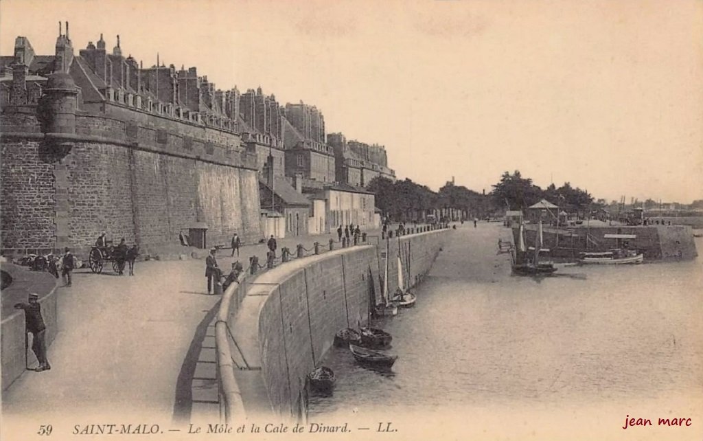 Saint-Malo - Le Môle et la Cale de Dinard.jpg
