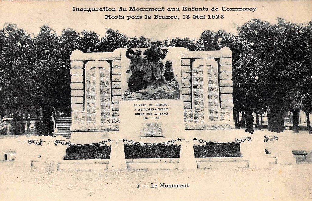 Commercy 1 Monument.jpg