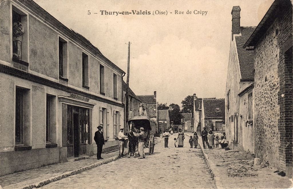 60 - THURY-EN-VALOIS - 5 N&B - Rue de Crépy - Payen libraire - 11-05-25.jpg