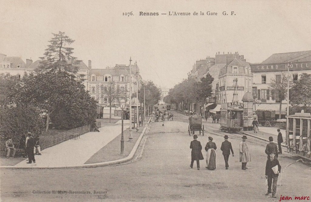 Rennes - L'Avenue de la Gare.jpg