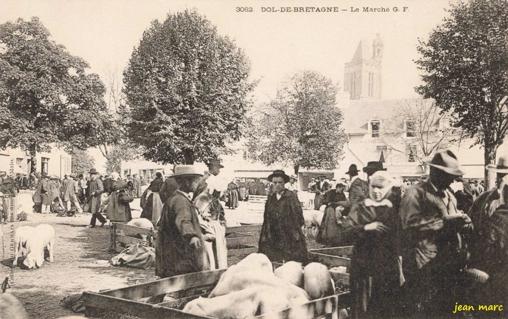 Dol-de-Bretagne - Le Marché.jpg