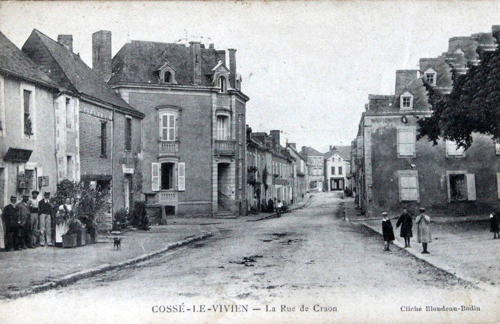 Cossé le Vivien 5.jpg