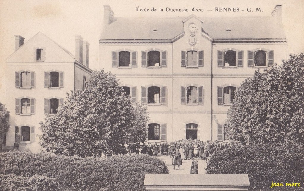 Rennes - École de la Duchesse Anne (G.M. Édition Maurice Guérin, Saint-Malo).jpg