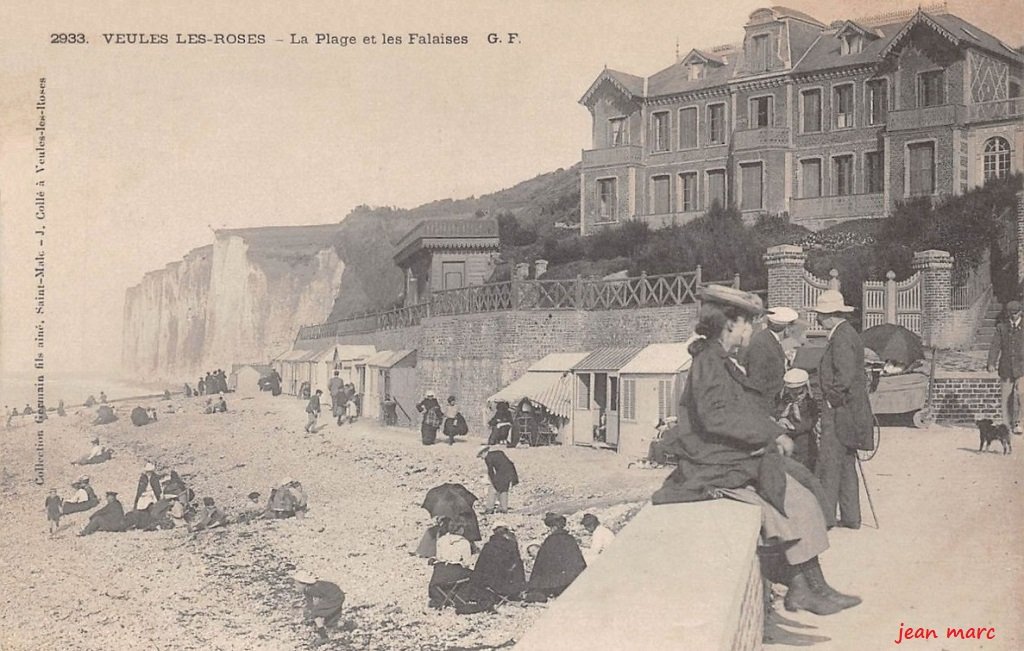 Veules-les-Roses – La Plage et les Falaises.jpg