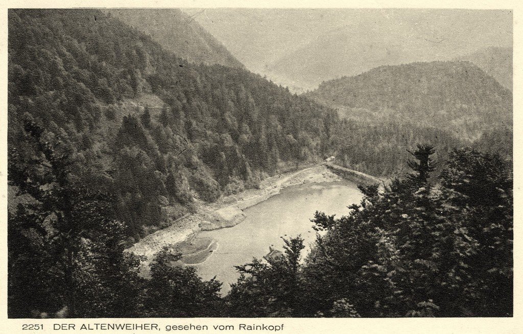 Munster 2251.jpg