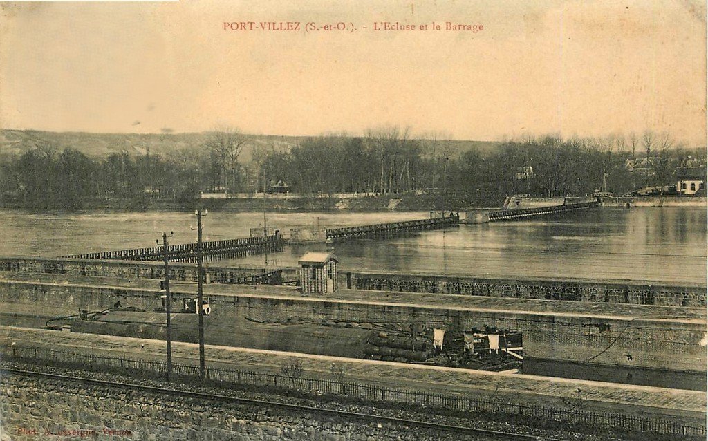 Port-Villez Ecluse 1885.jpg