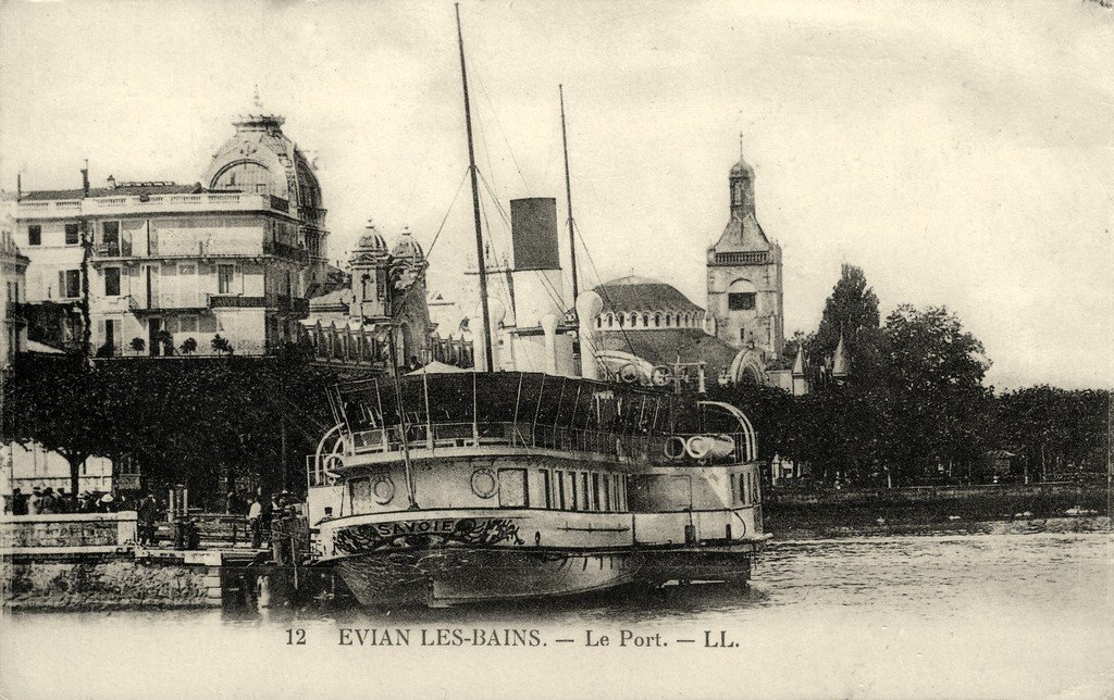 Evian les Bains 74.jpg