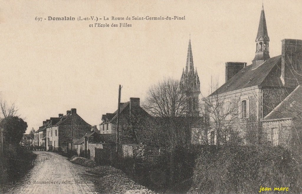 Domalain - La Route de Saint-Germain-du-Pinel et l'École des Filles.jpg