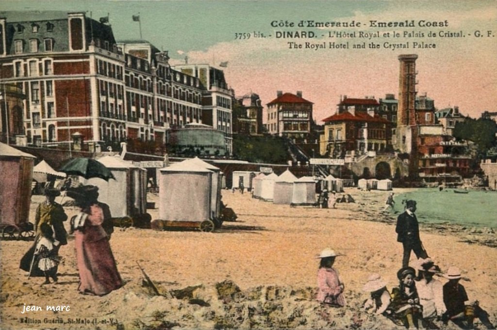 Dinard - L'Hôtel Royal et le Crystal Hôtel.jpg