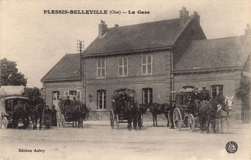 60 - PLESSIS BELLEVILLE - La Gare - S3 - Edition Aubry (logo Bauer-Dijon) - 29-06-25.jpg