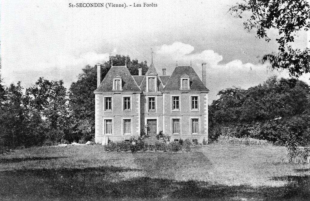 Saint-Secondin 7.jpg