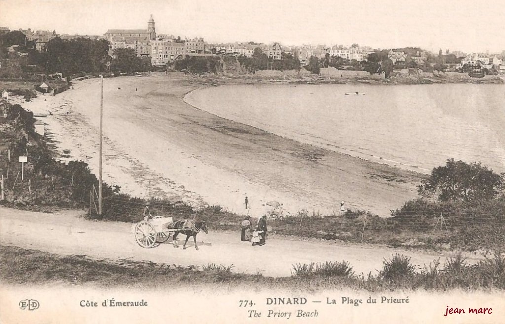 Dinard - La Plage du Prieuré.jpg