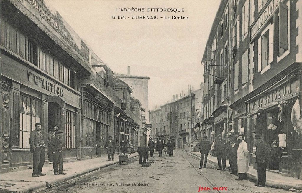 Aubenas - Le Centre.jpg