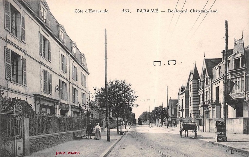 Paramé - Boulevard Chateaubriand.jpg