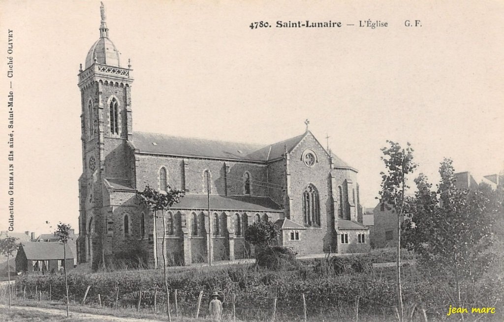 Saint-Lunaire - L'Église.jpg