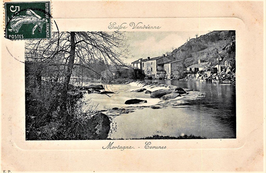 Mortagne 85.jpg