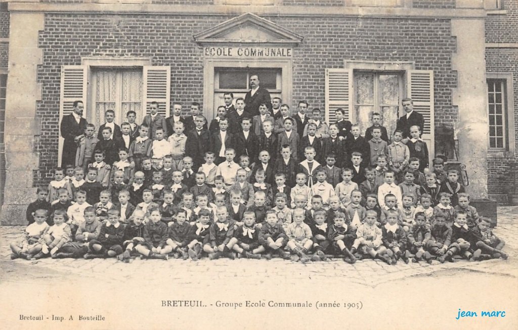 Breteuil (Oise) - Groupe École Communale 1905.jpg