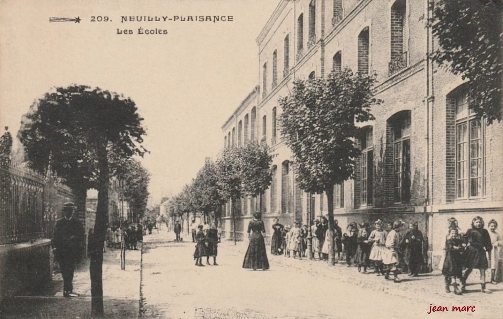 Neuilly-Plaisance - Les Écoles.jpg